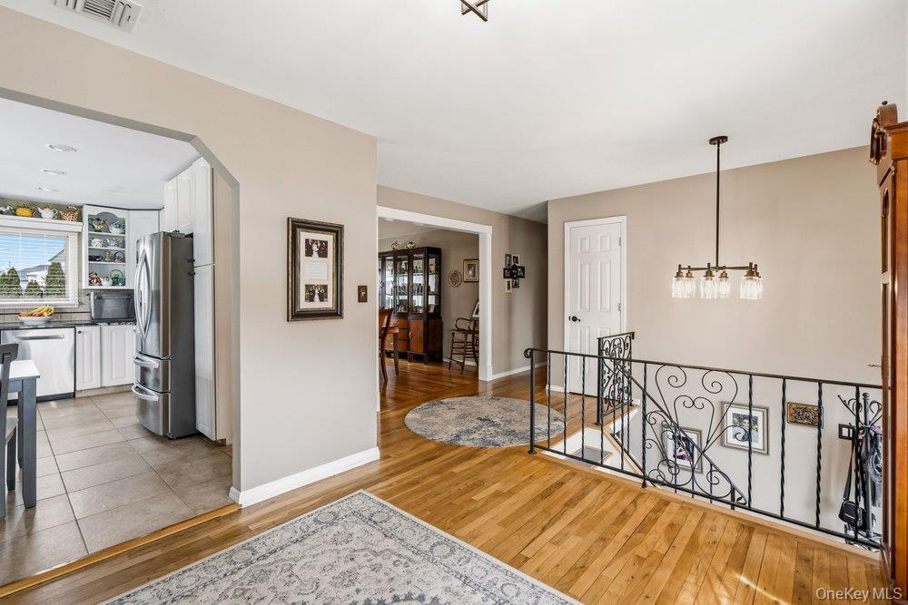 #9 photo, 64 Marquette Drive, Smithtown , NY 11787