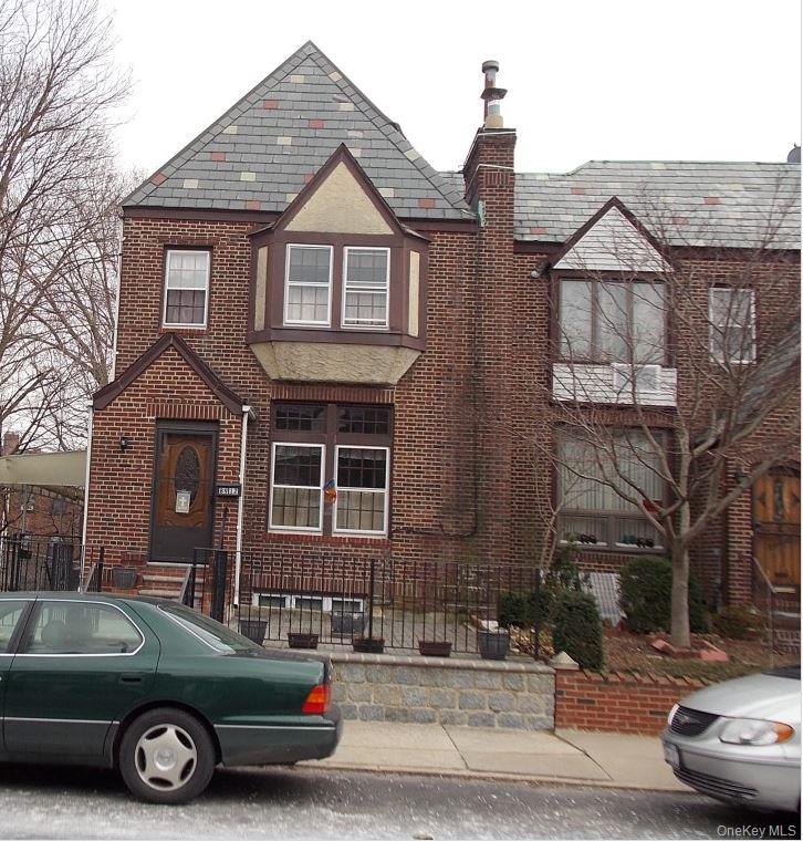 #1 photo, 89-12 Rutledge Avenue, Glendale , NY 11385