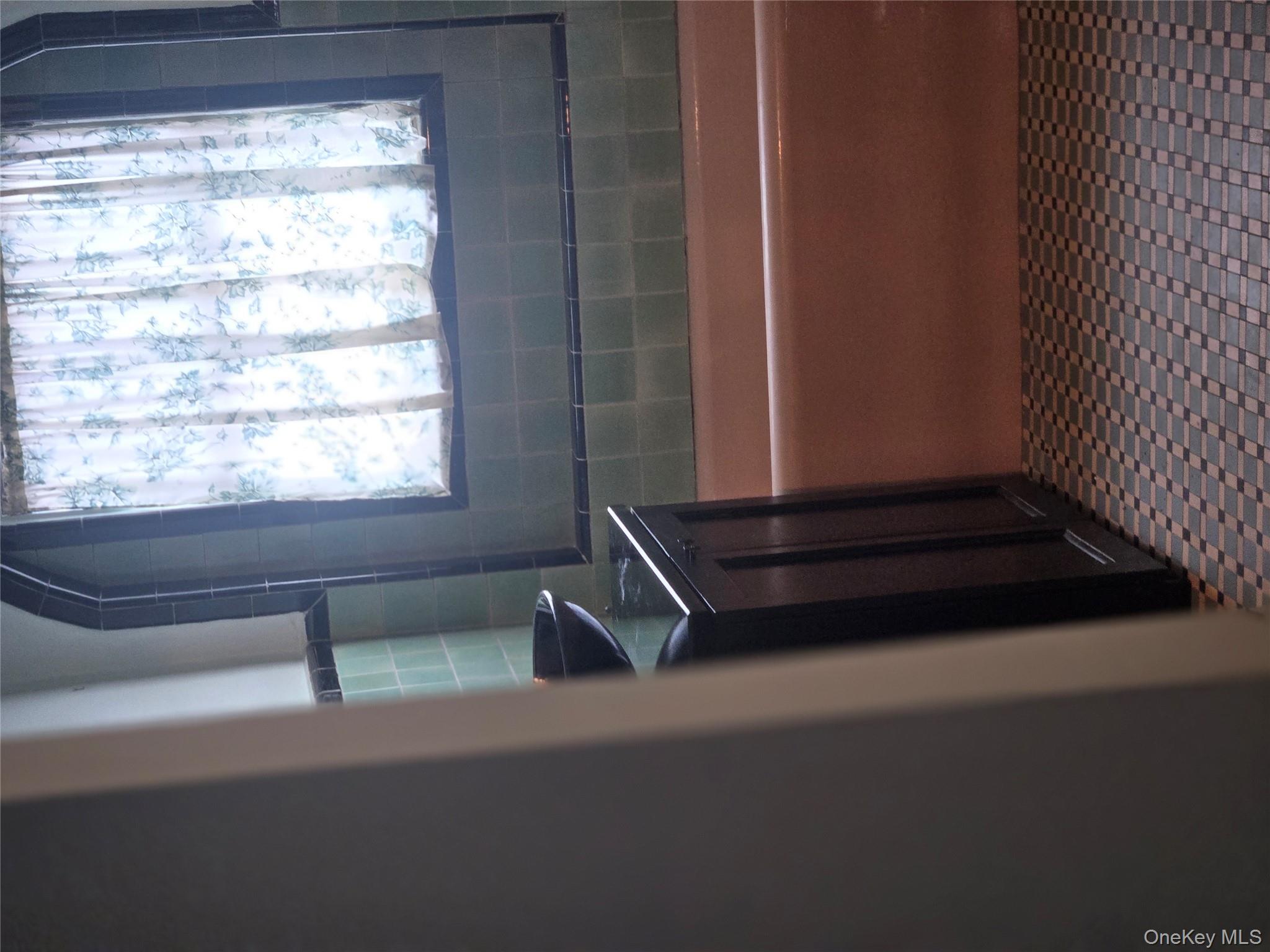 #11 photo, 89-12 Rutledge Avenue, Glendale , NY 11385