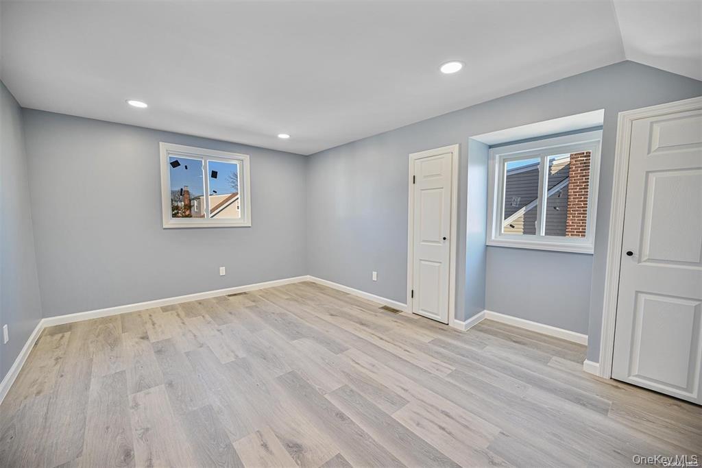 #19 photo, 253 Meyer Avenue, Valley Stream , NY 11580