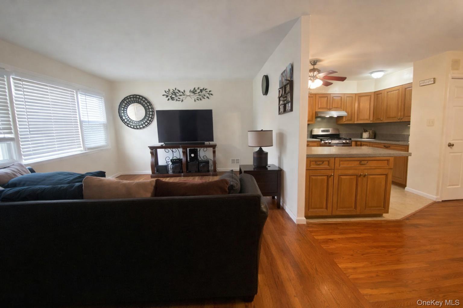 #2 photo, 1312 Gipson Street, Far Rockaway , NY 11691