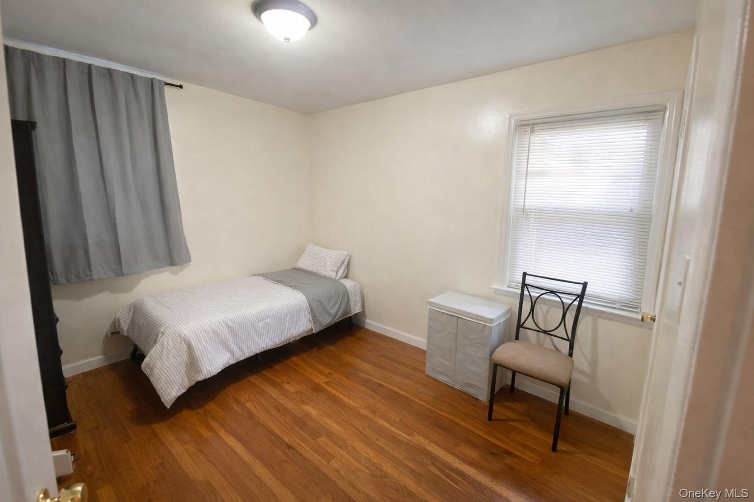 #3 photo, 1312 Gipson Street, Far Rockaway , NY 11691