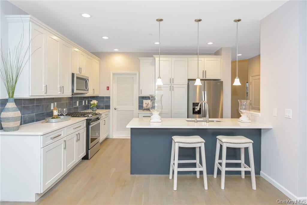 #4 photo, 718 Guy Lombardo Avenue, 長島 Freeport , NY 11520