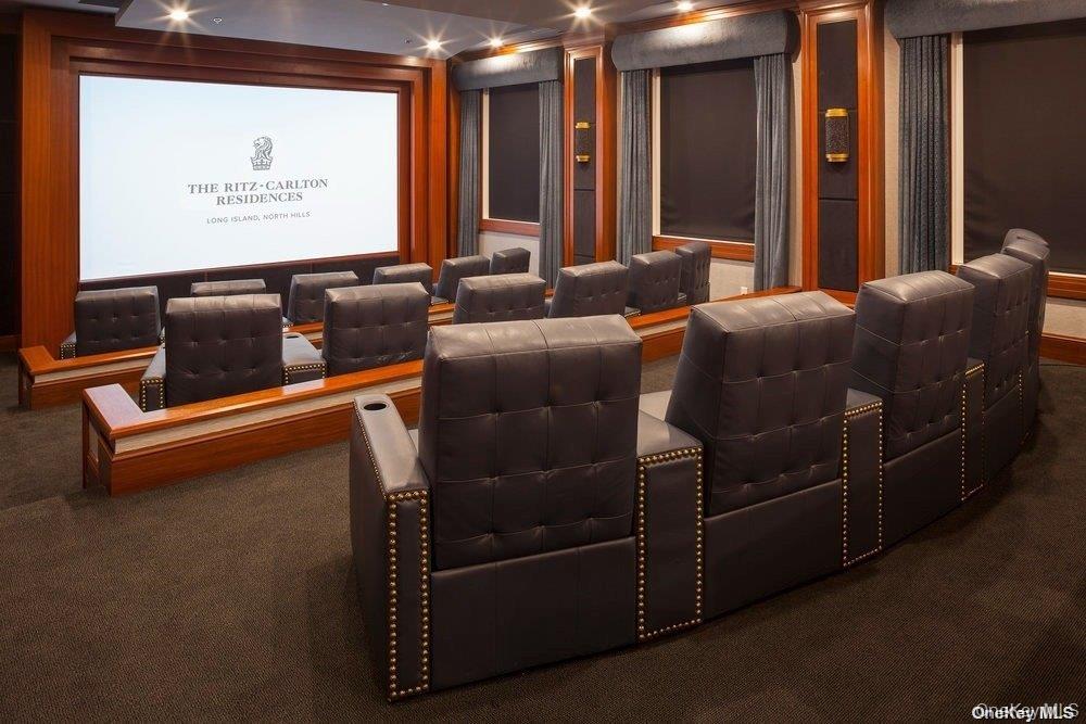 #17 photo, 1000 Royal Court, North Hills , NY 11040