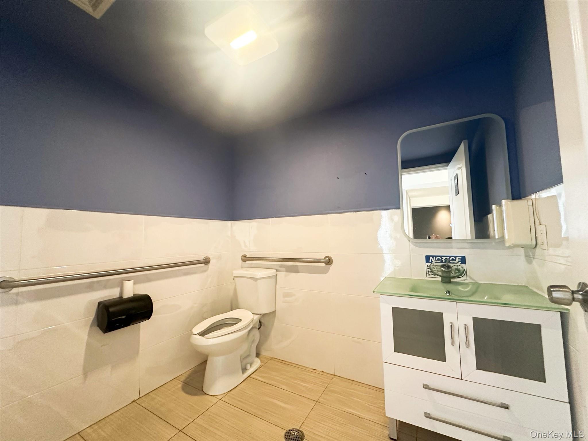 #11 photo, 135-20 41ST Avenue, 法拉盛 Flushing , NY 11354