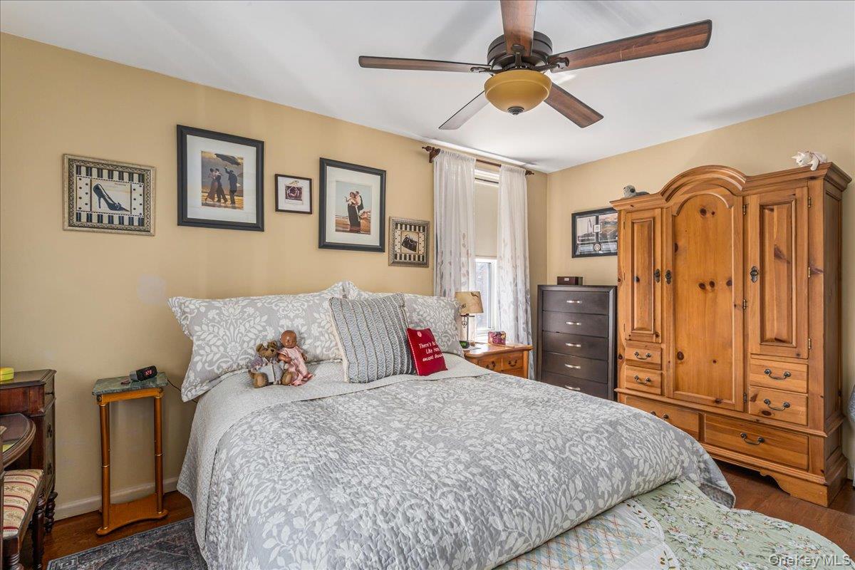 #12 photo, 18-50 211th Street, Bayside , NY 11360