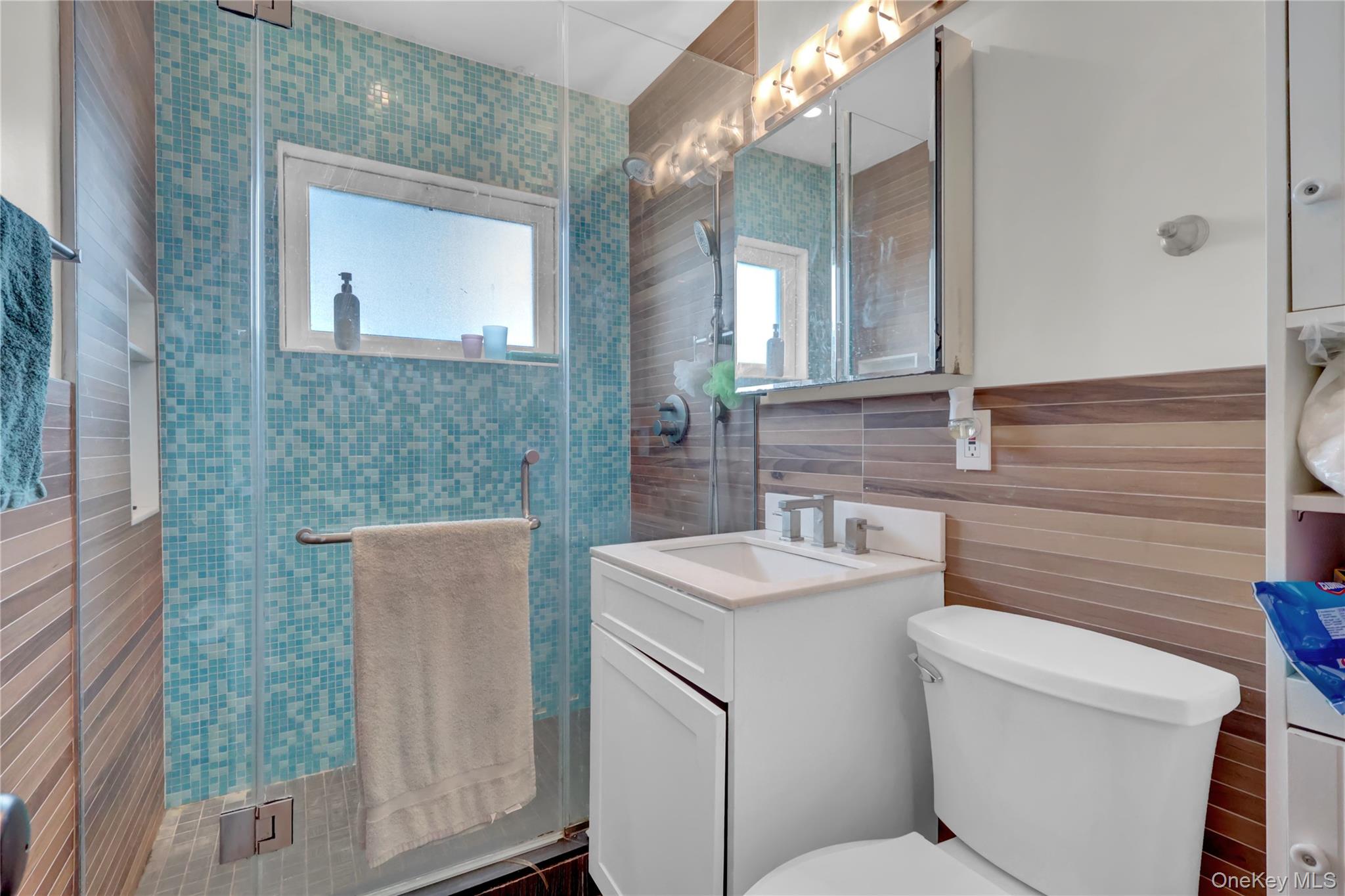 #14 photo, 505 Sand Hill Road, Wantagh , NY 11793