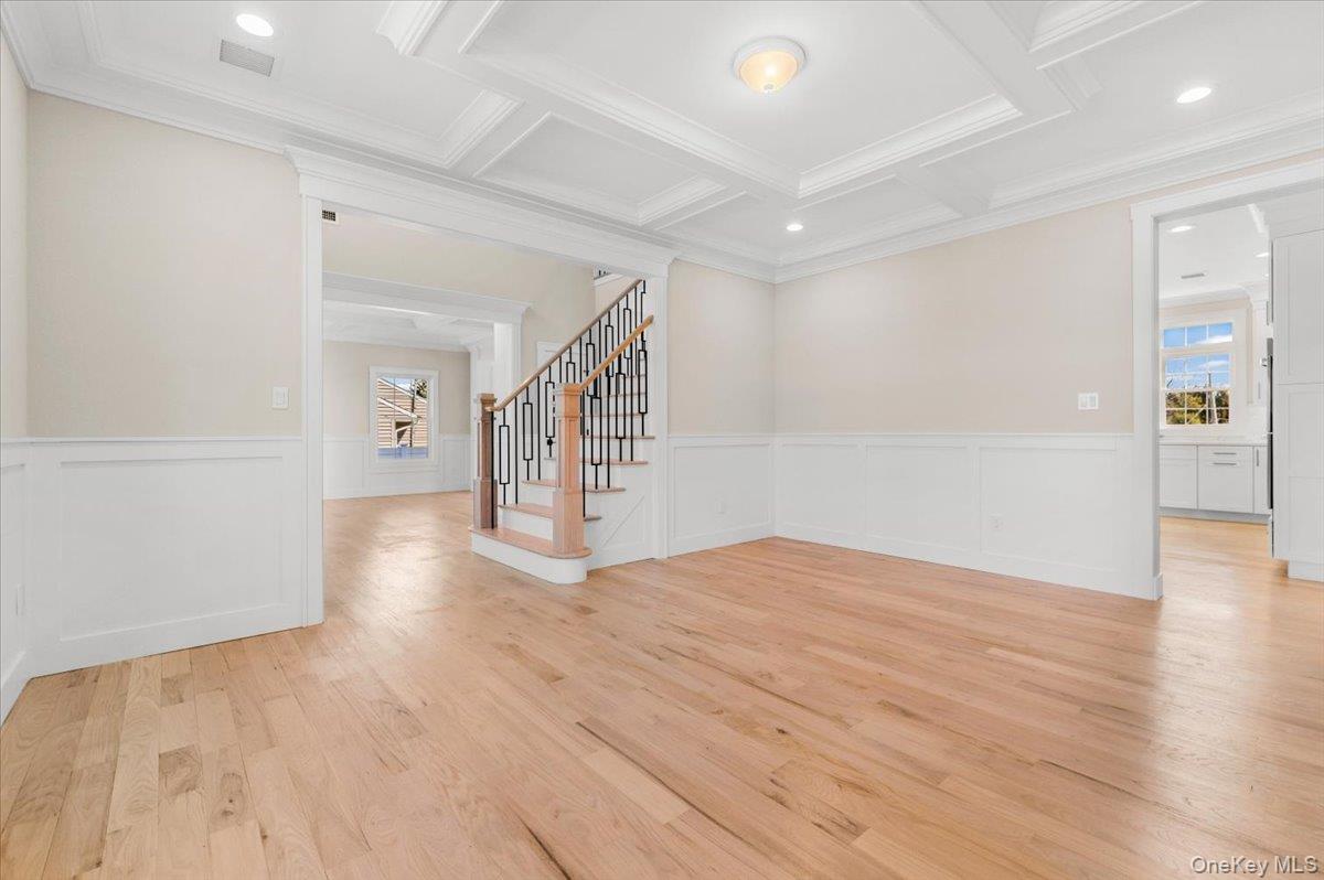 #10 photo, 32 Sherman Road, Old Bethpage , NY 11804