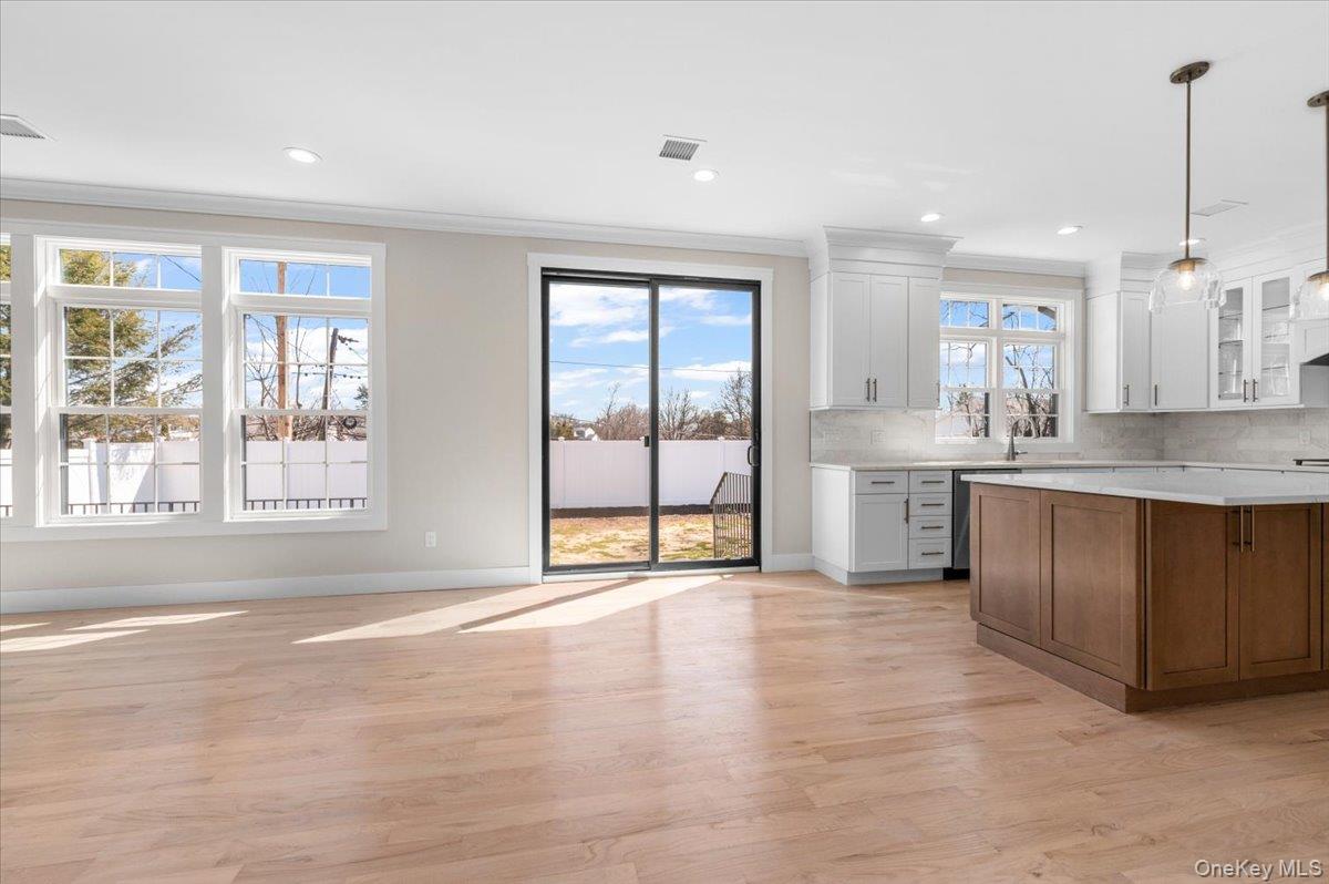 #13 photo, 32 Sherman Road, Old Bethpage , NY 11804