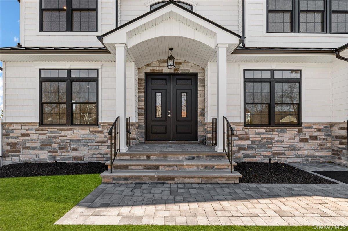 #3 photo, 32 Sherman Road, Old Bethpage , NY 11804