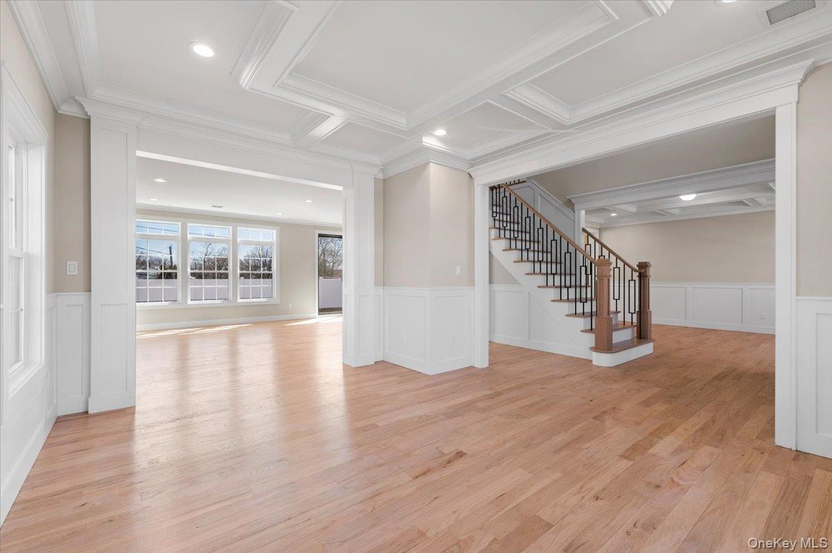 #6 photo, 32 Sherman Road, Old Bethpage , NY 11804