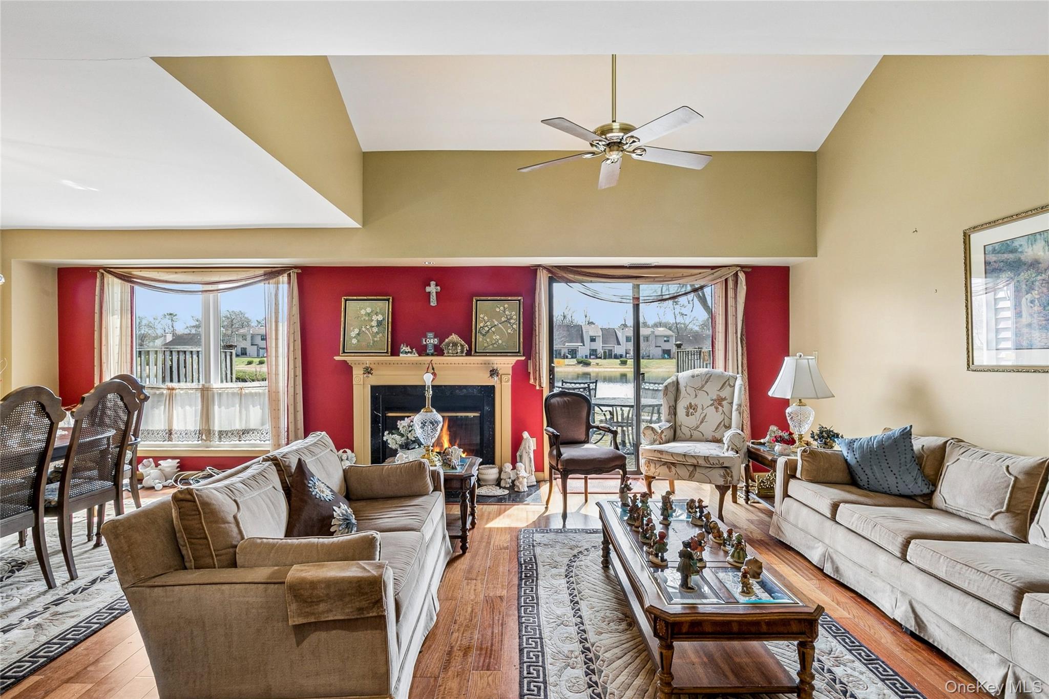 #6 photo, 157 Hidden Ponds Circle, Smithtown , NY 11787