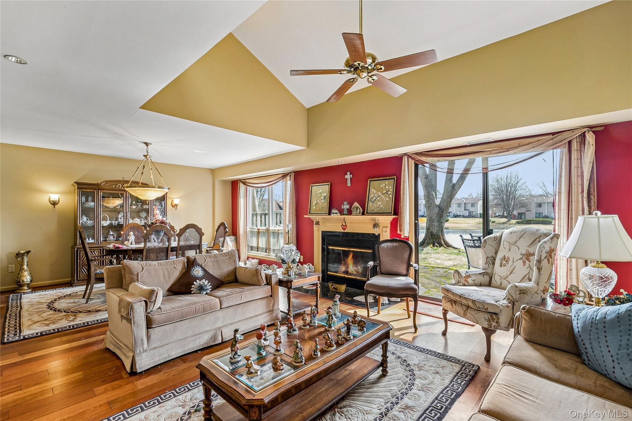 #7 photo, 157 Hidden Ponds Circle, Smithtown , NY 11787