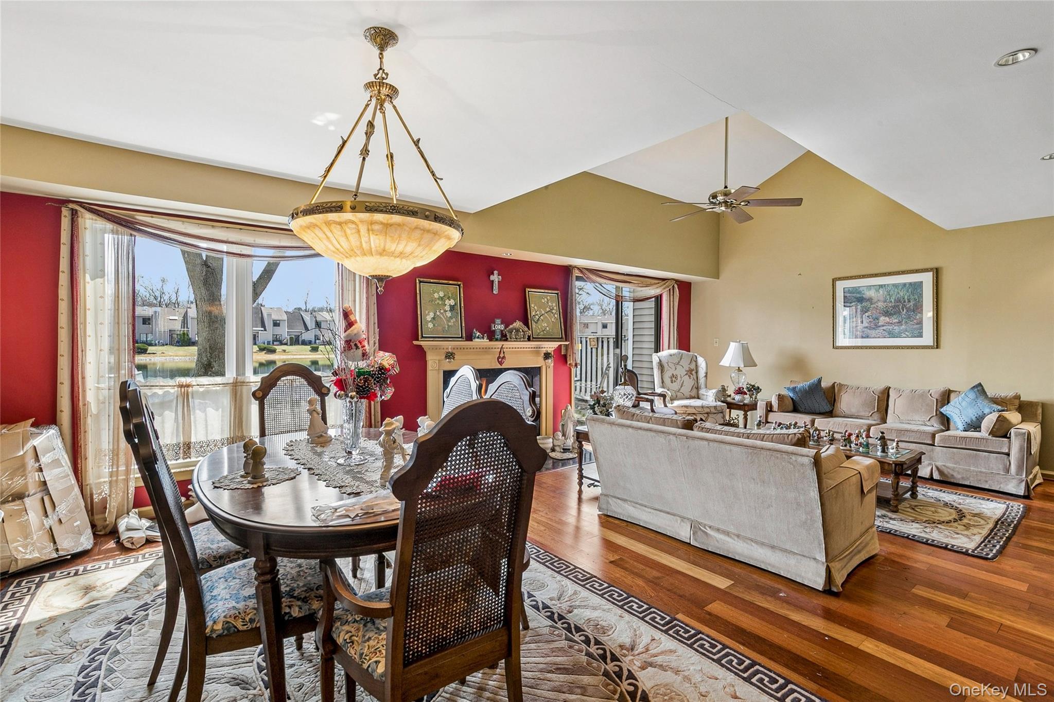 #9 photo, 157 Hidden Ponds Circle, Smithtown , NY 11787