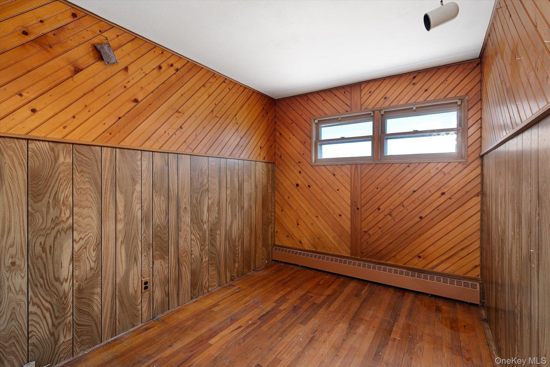 #10 photo, 230 Yoakum Avenue, Farmingdale , NY 11735