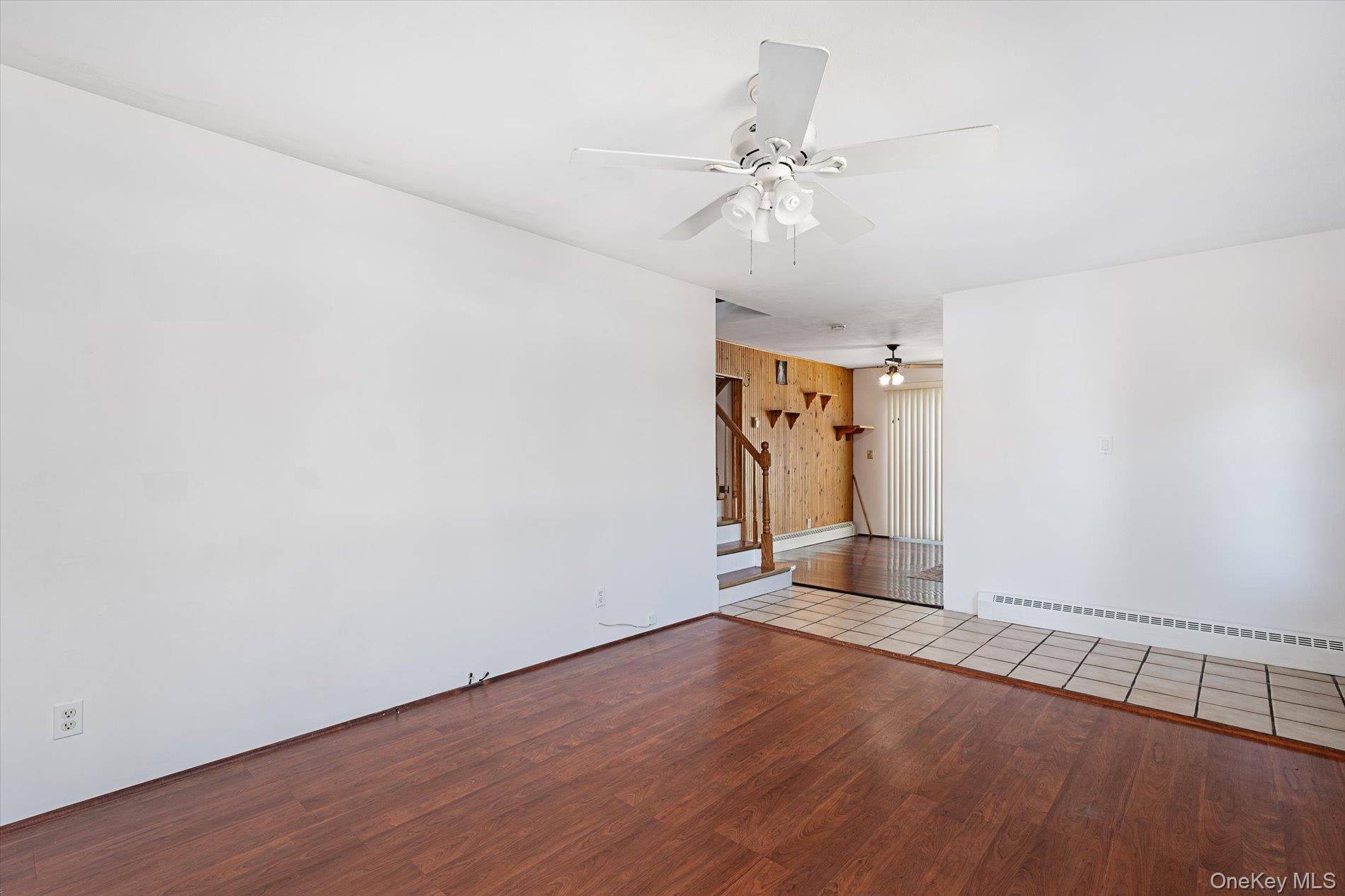 #4 photo, 230 Yoakum Avenue, Farmingdale , NY 11735