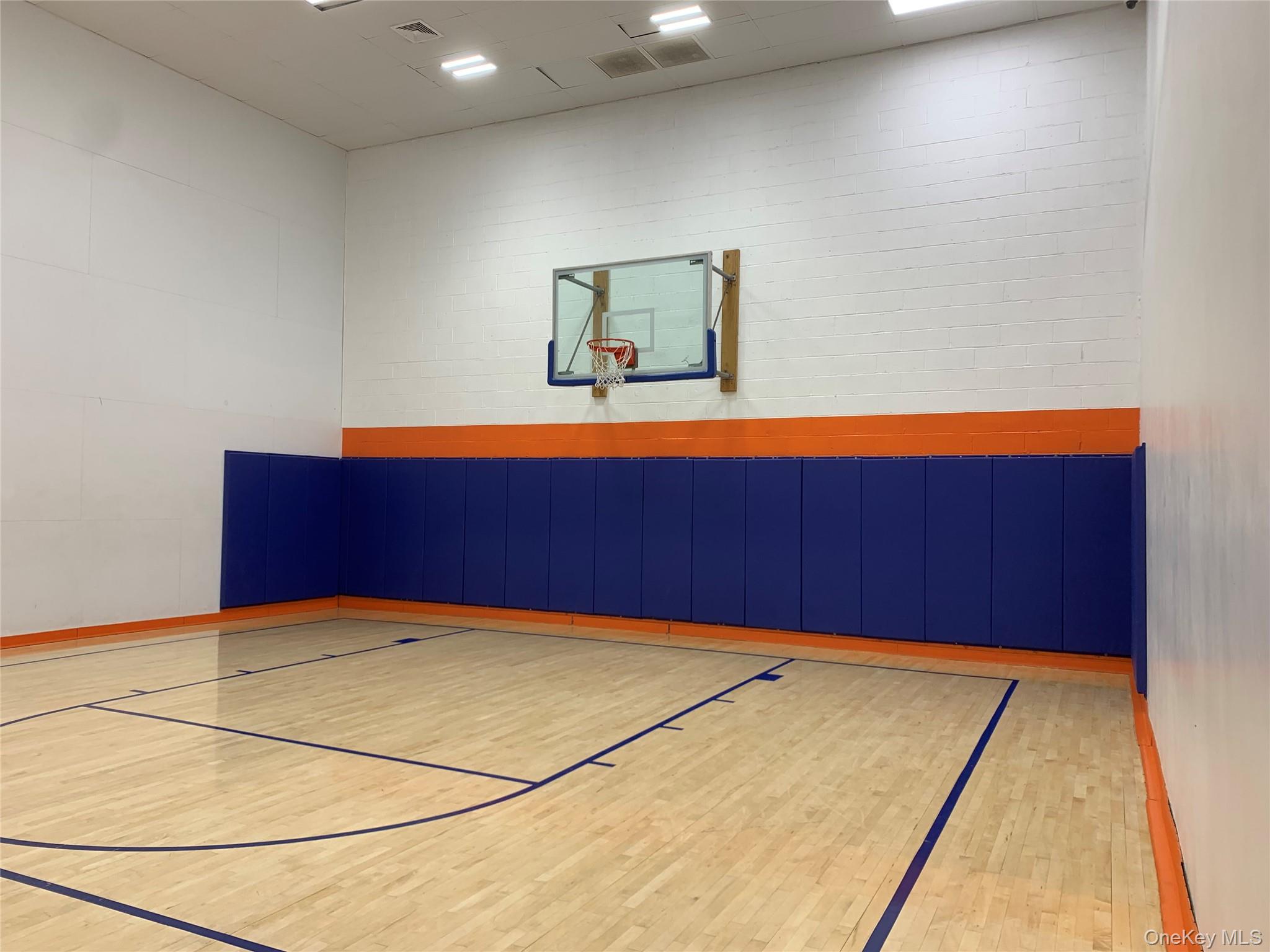 #6 photo, 2 Bay Club Drive, Bayside , NY 11360