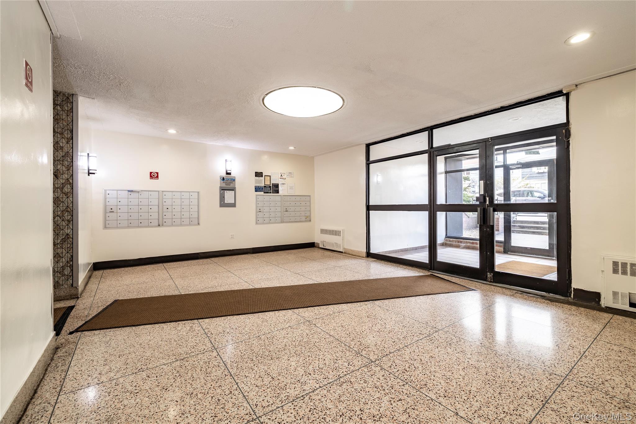 #18 photo, 10-40 Neilson Street, Far Rockaway , NY 11691