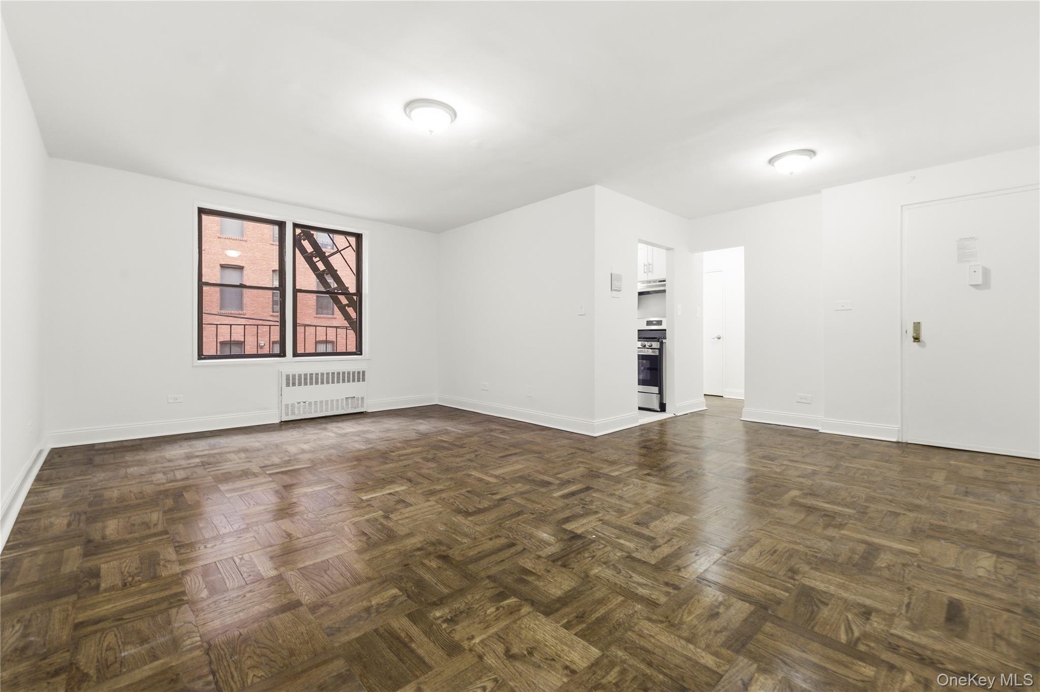 #2 photo, 10-40 Neilson Street, Far Rockaway , NY 11691