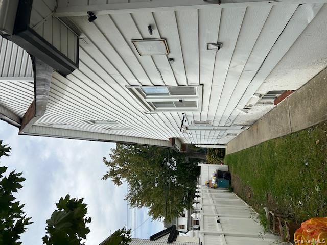 #15 photo, 204-20 104th Avenue, كوينز Saint Albans , NY 11412