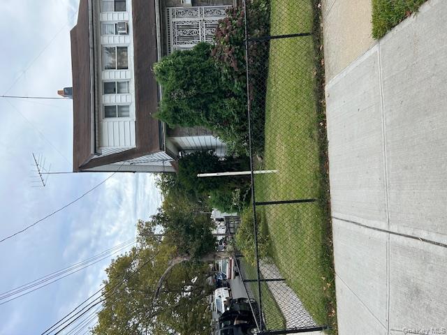 #3 photo, 204-20 104th Avenue, كوينز Saint Albans , NY 11412