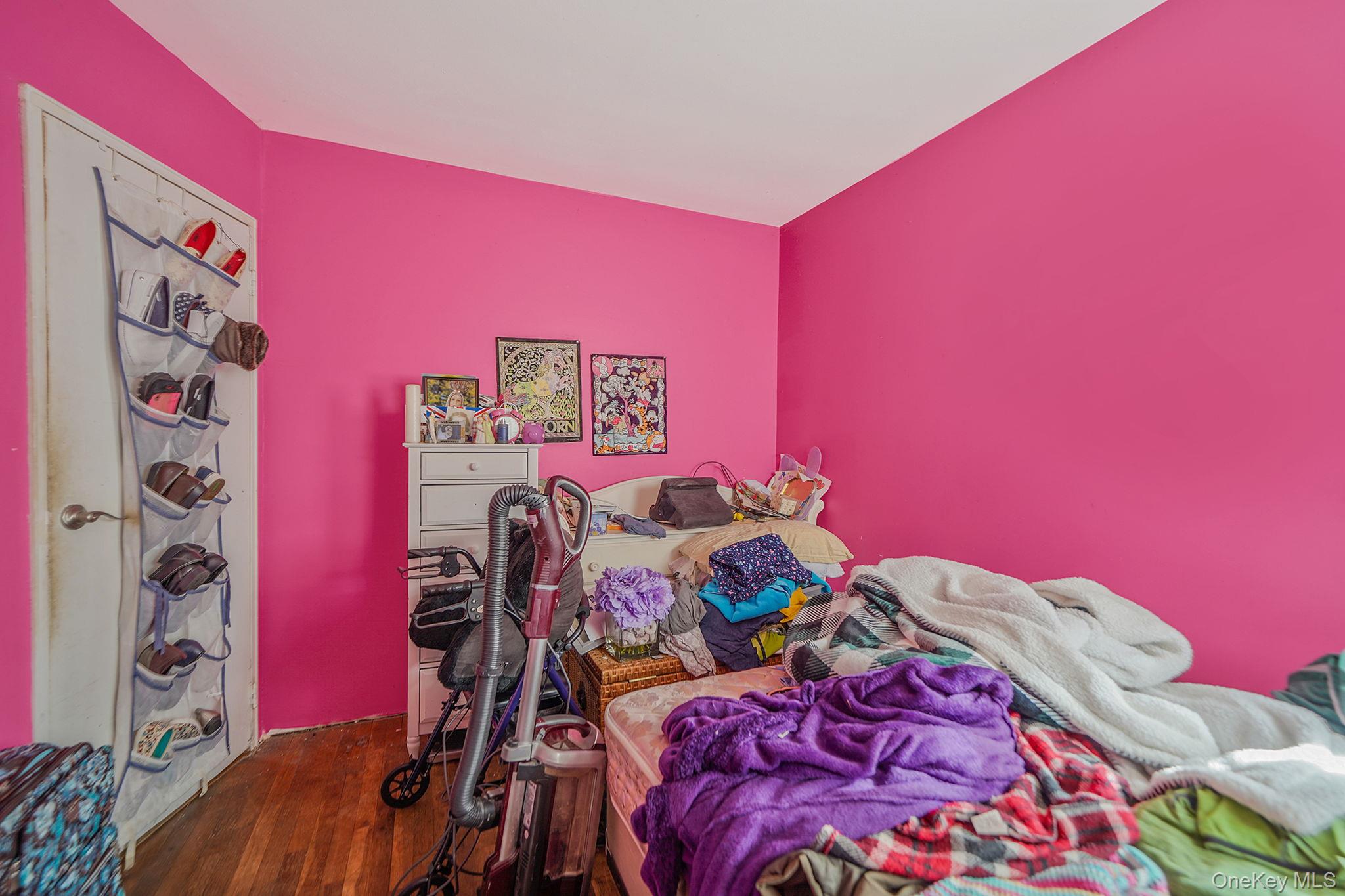 #18 photo, 35 Betsy Drive, سوفولك West Sayville , NY 11796