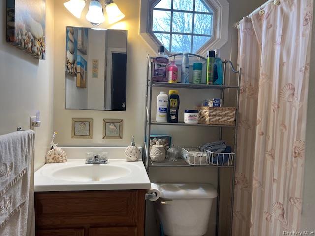 #15 photo, 4 Fox Path, מחוז סאפוק Coram , NY 11727