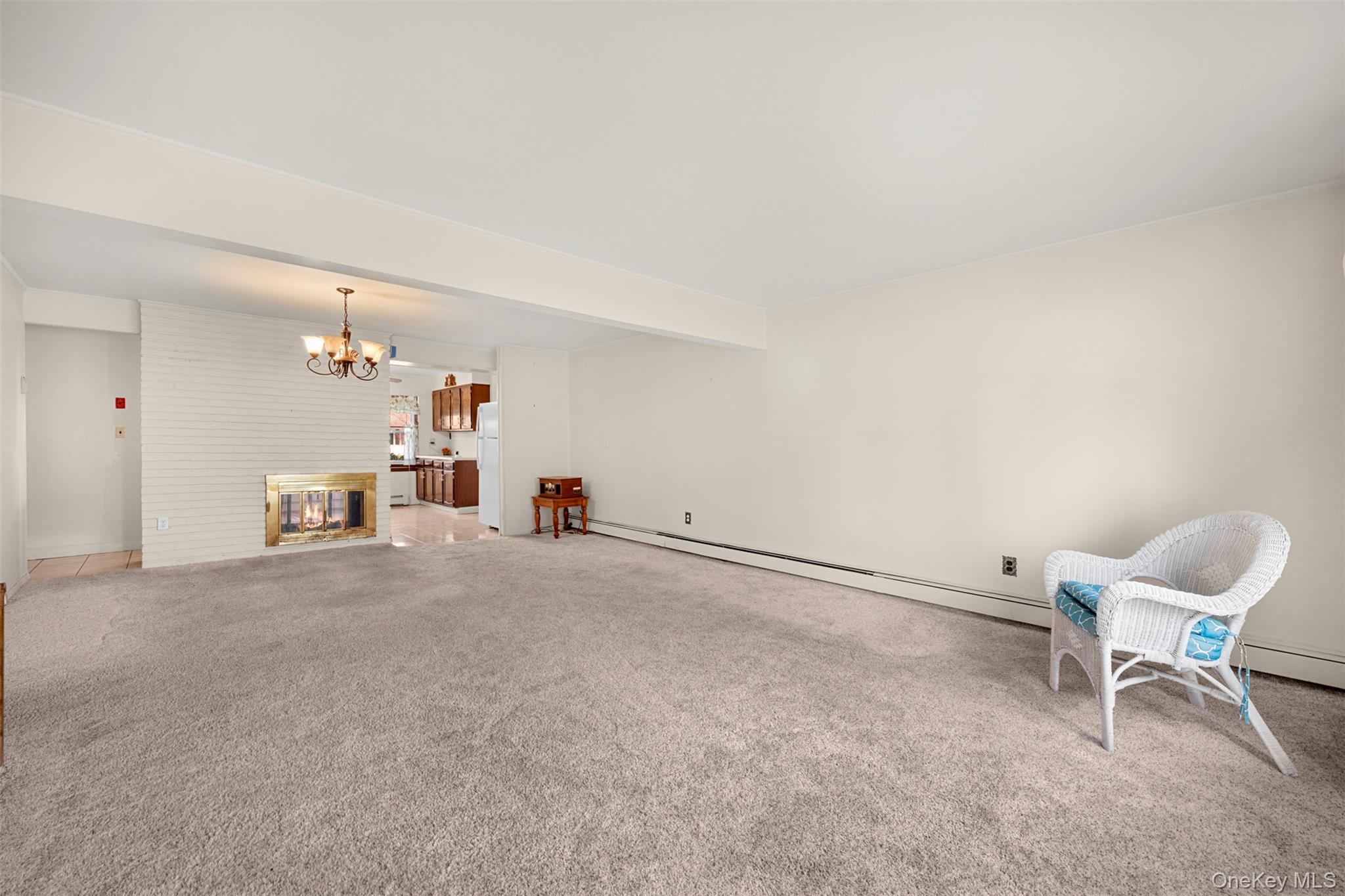 #11 photo, 60 Flamingo Road, Levittown , NY 11756