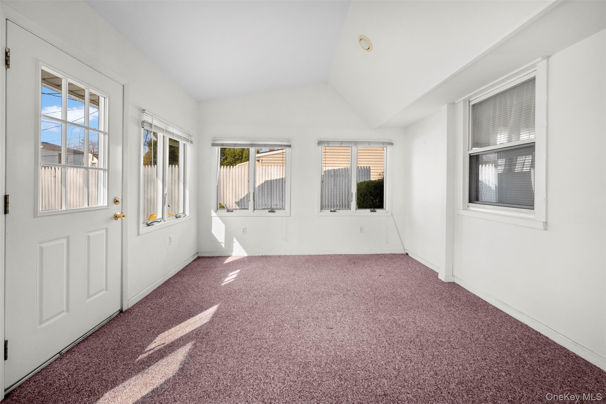 #18 photo, 60 Flamingo Road, Levittown , NY 11756