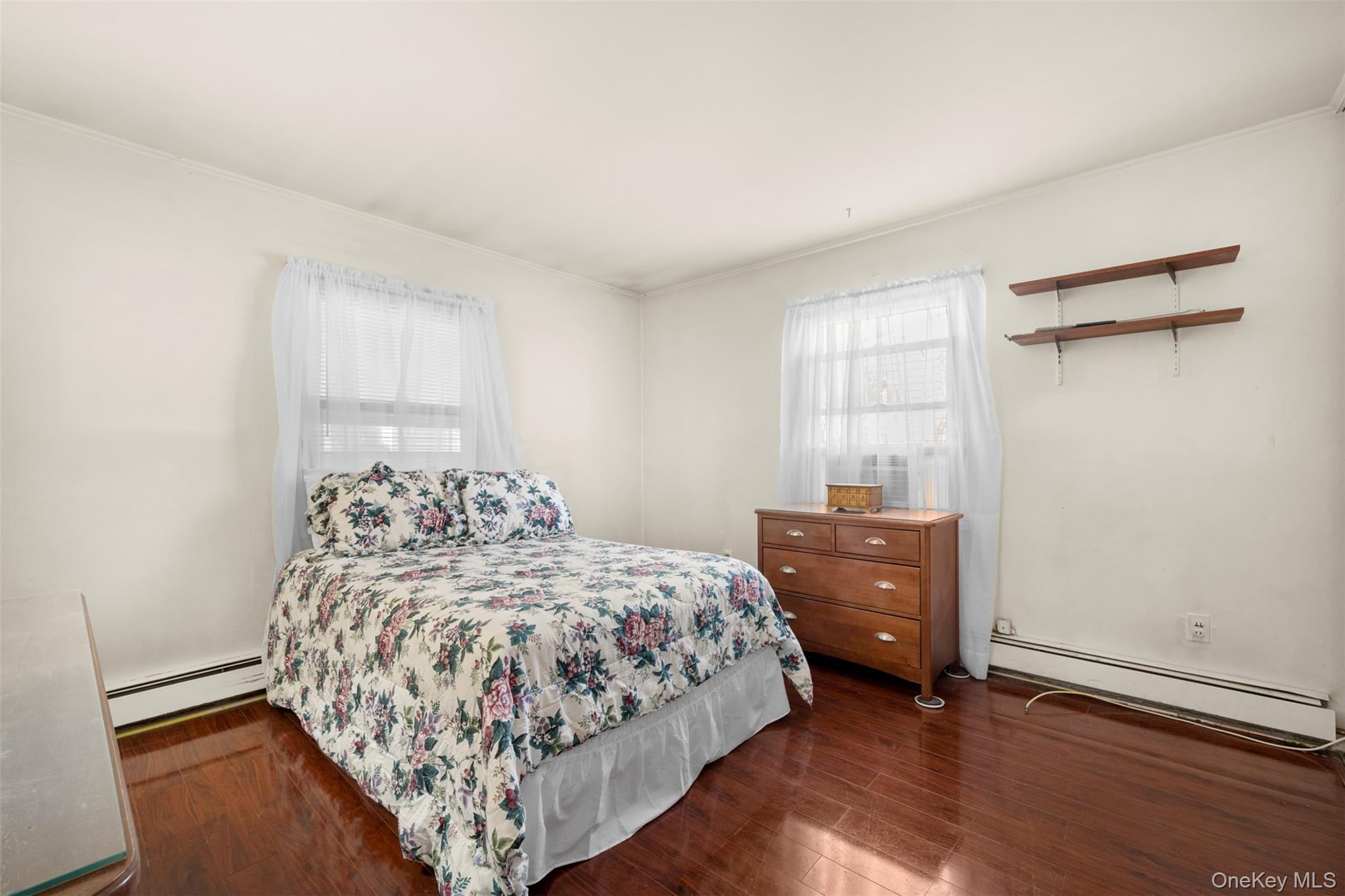 #19 photo, 60 Flamingo Road, Levittown , NY 11756