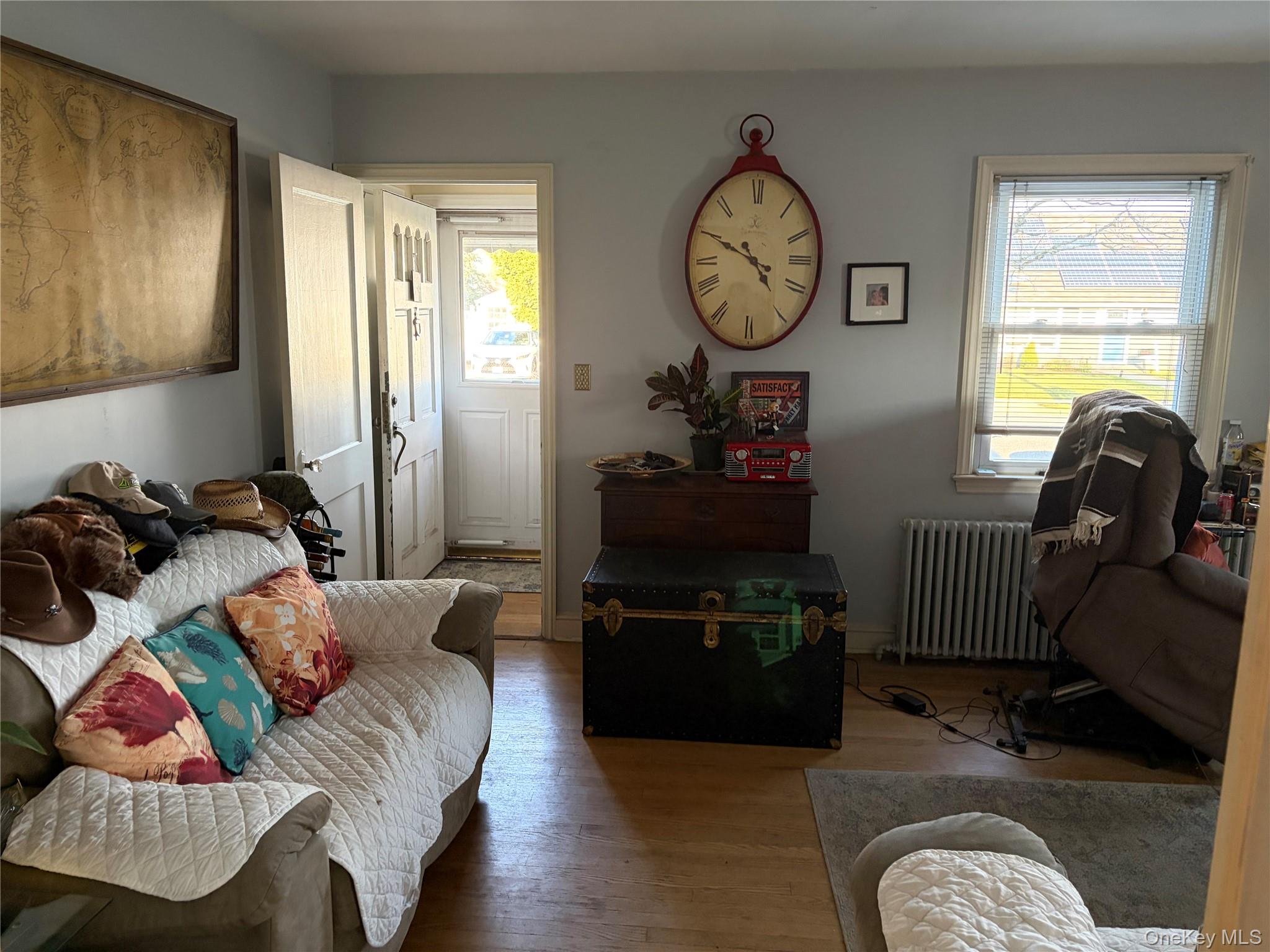 #4 photo, 2526 S Saint Marks Avenue, Bellmore , NY 11710