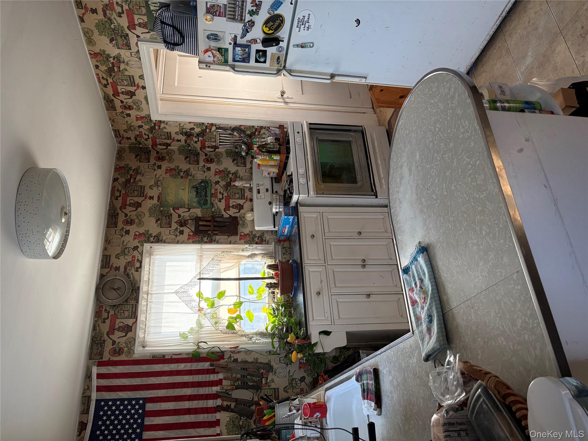 #6 photo, 2526 S Saint Marks Avenue, Bellmore , NY 11710