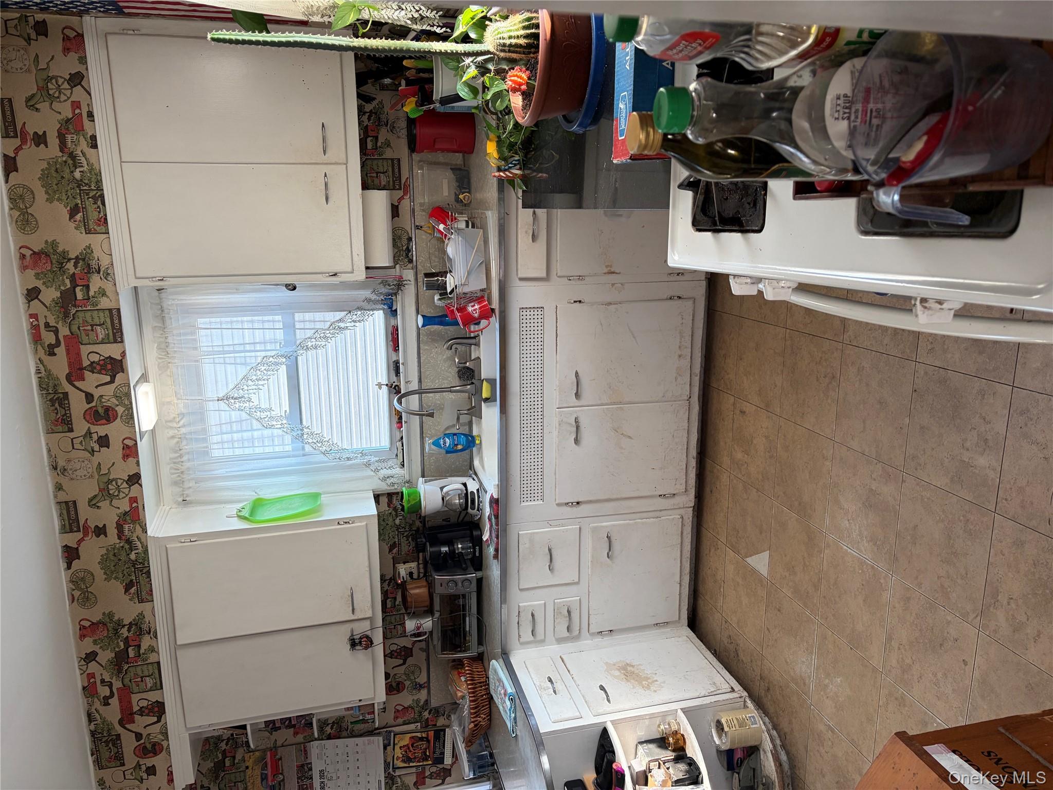 #7 photo, 2526 S Saint Marks Avenue, Bellmore , NY 11710