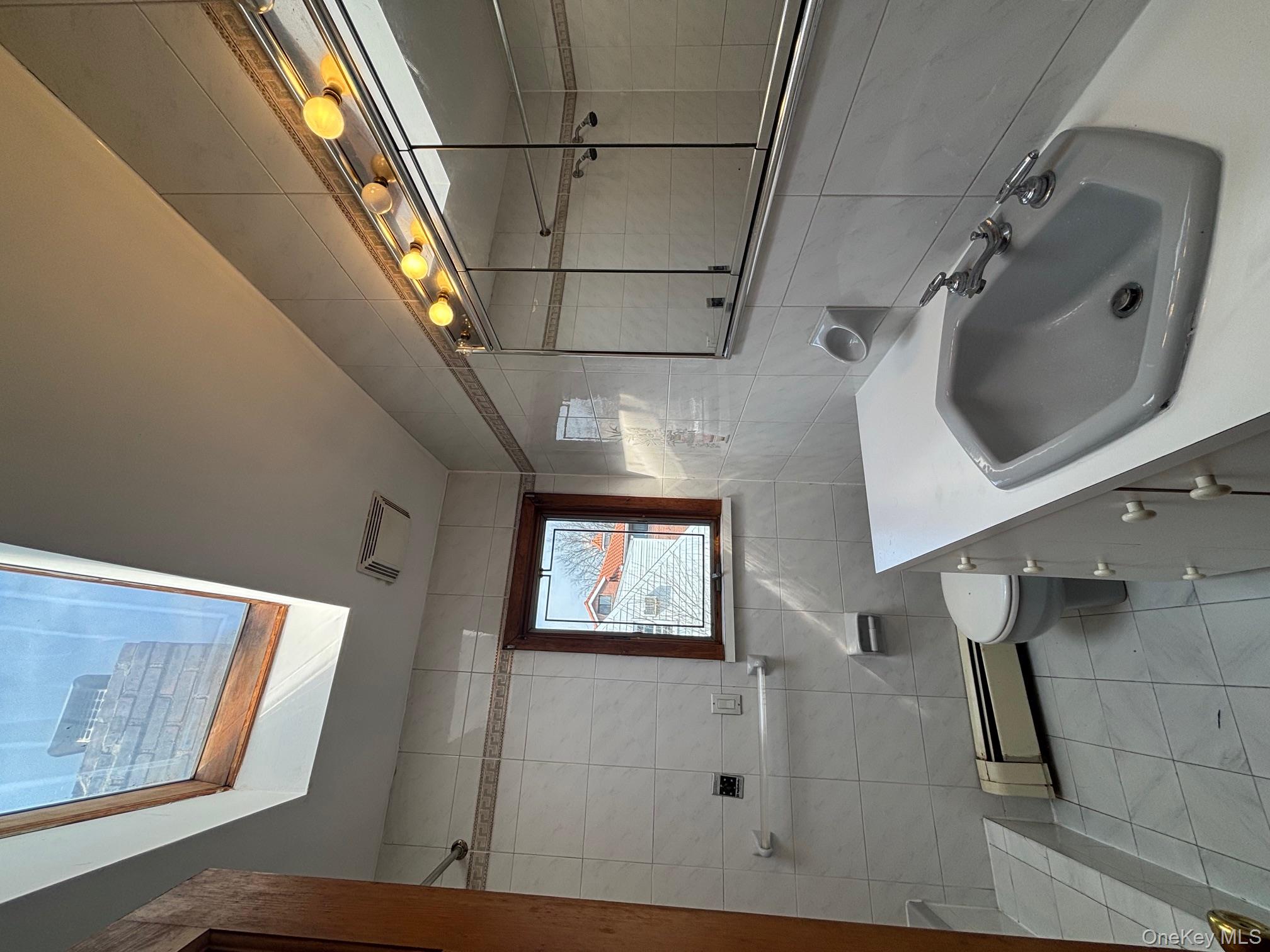 #19 photo, 202-03 56 Avenue, Bayside , NY 11364