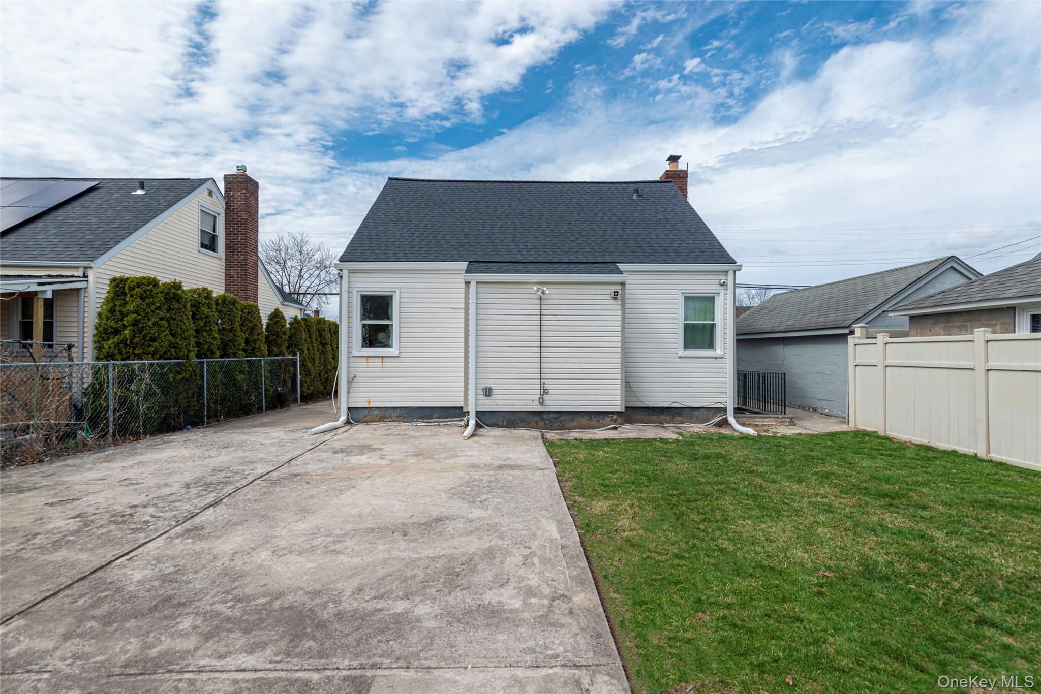 #4 photo, 145 Jacob Street, 長島 Elmont , NY 11003