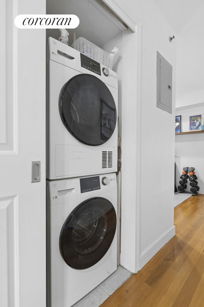 #13 photo, 734 E 5TH Street, Kensington , NY 11218