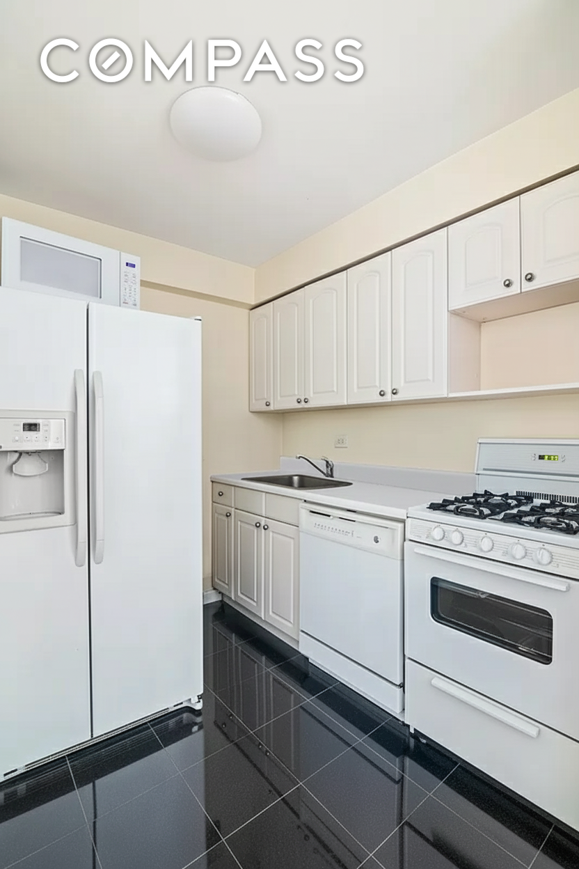 #5 photo, 153 E 57th Street, मैनहटन Midtown East , NY 10022