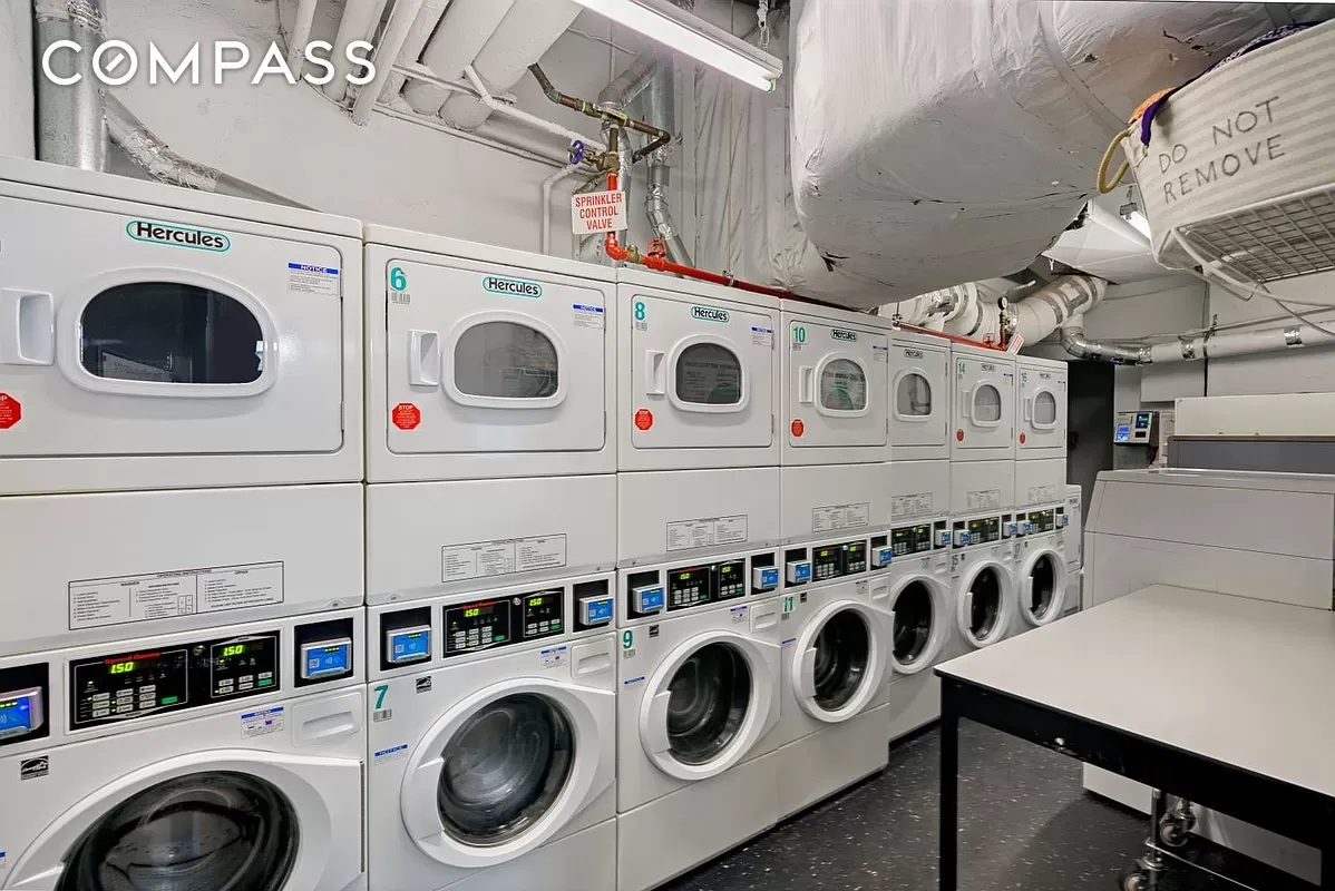 #7 photo, 153 E 57th Street, मैनहटन Midtown East , NY 10022