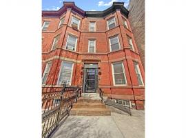 907 JEFFERSON Avenue 房源照片 1