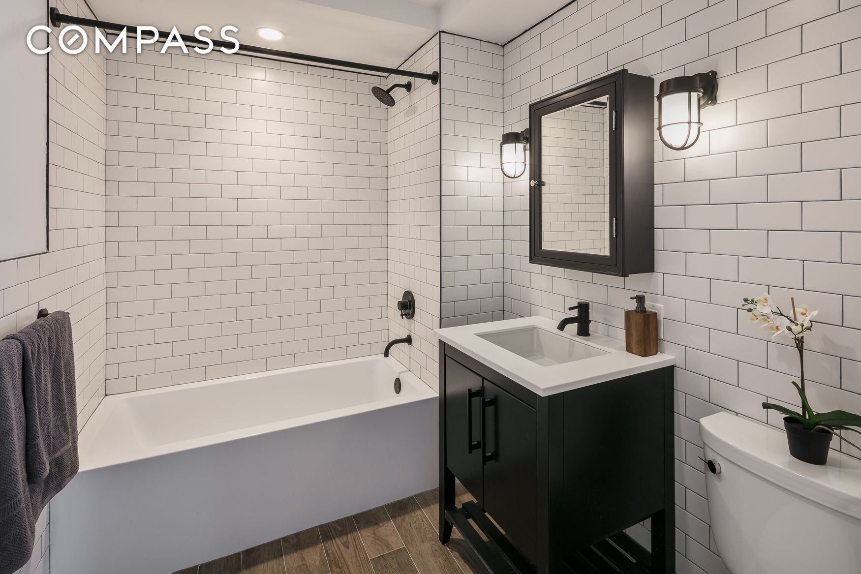 #4 photo, Ridgewood, Ridgewood , NY 11385