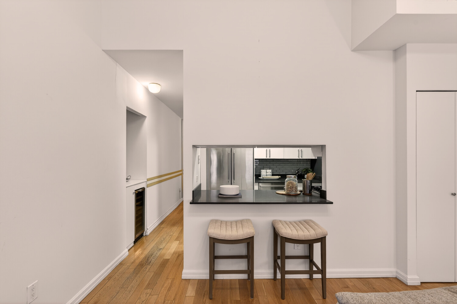 #7 photo, 99 JOHN Street, South Street Seaport , NY 10038