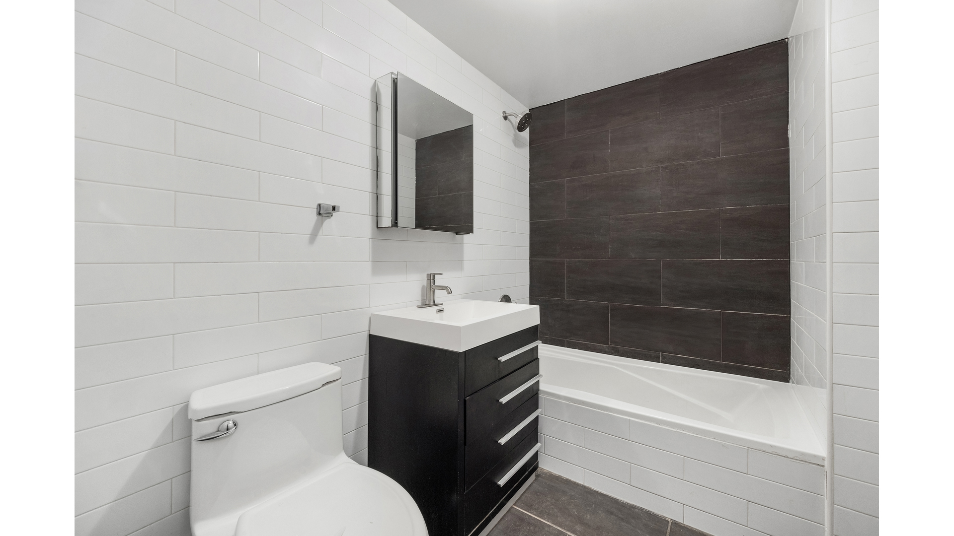 #5 photo, 97 WAVERLY Avenue, Clinton Hill , NY 11205