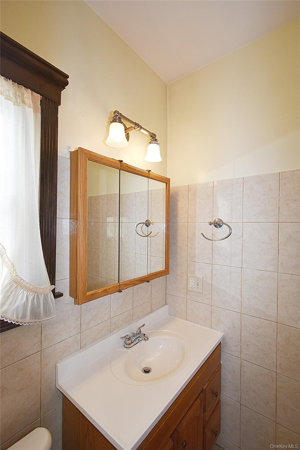 #13 photo, 132 Overlook Street, Mount Vernon , NY 10552