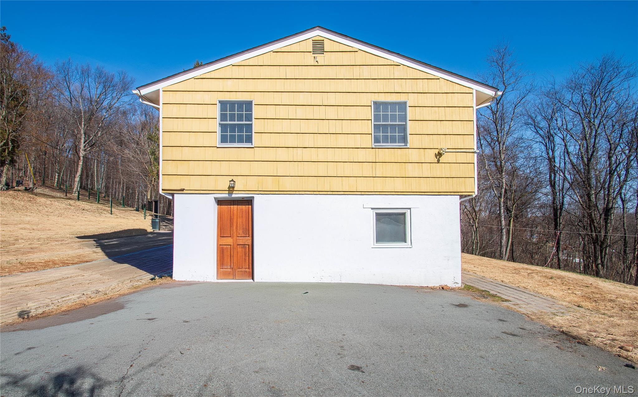 #3 photo, 18 Russo Drive, Newburgh , NY 12550