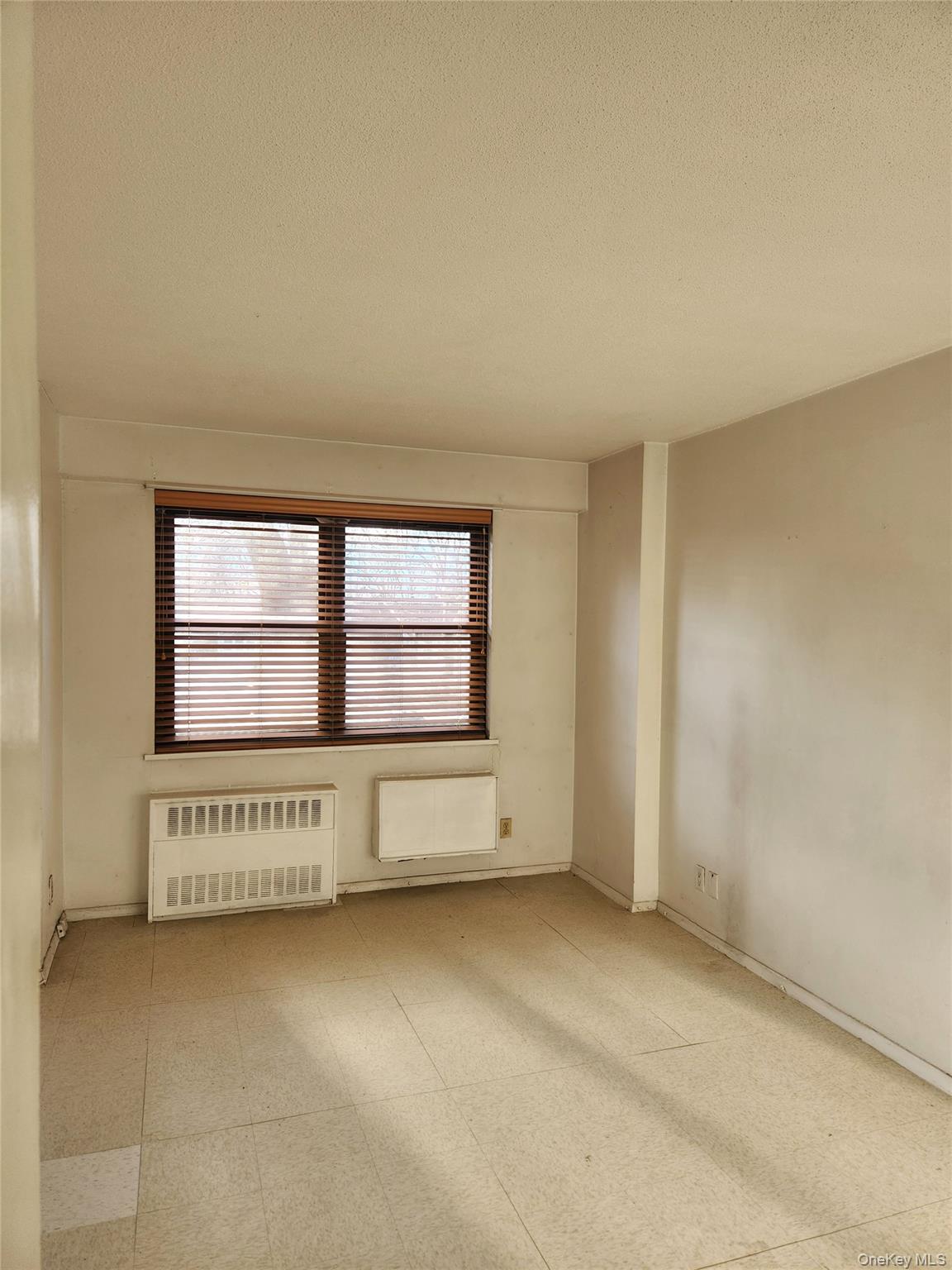 #10 photo, 155 Ferris Avenue, White Plains , NY 10601