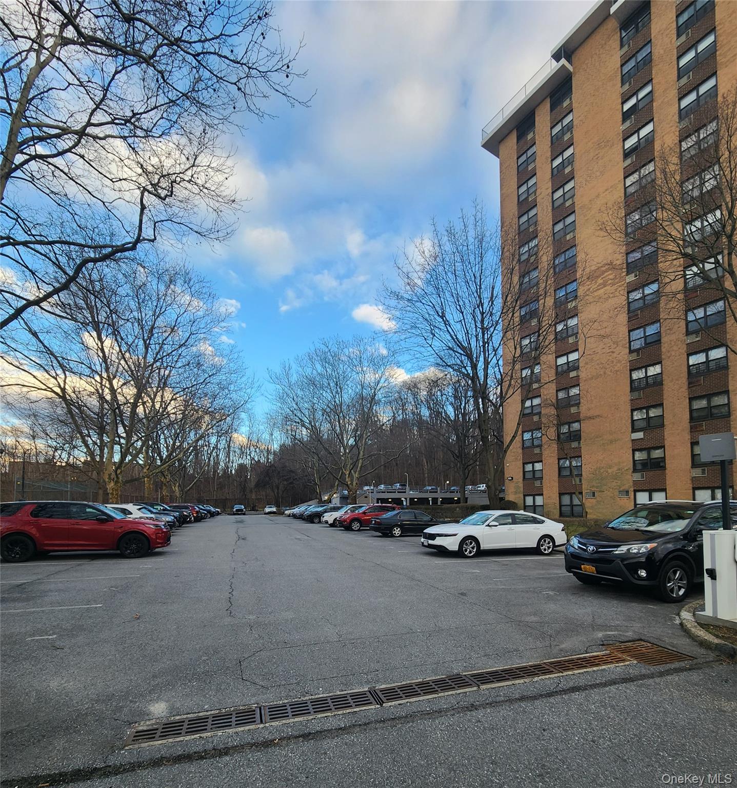 #12 photo, 155 Ferris Avenue, White Plains , NY 10601