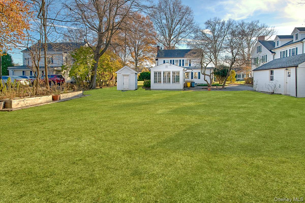 #17 photo, 30 Bedford Road, Armonk , NY 10504