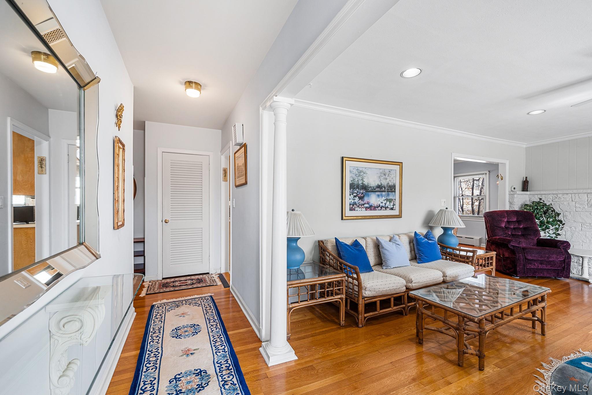 #3 photo, 168 Park Avenue, Harrison , NY 10528