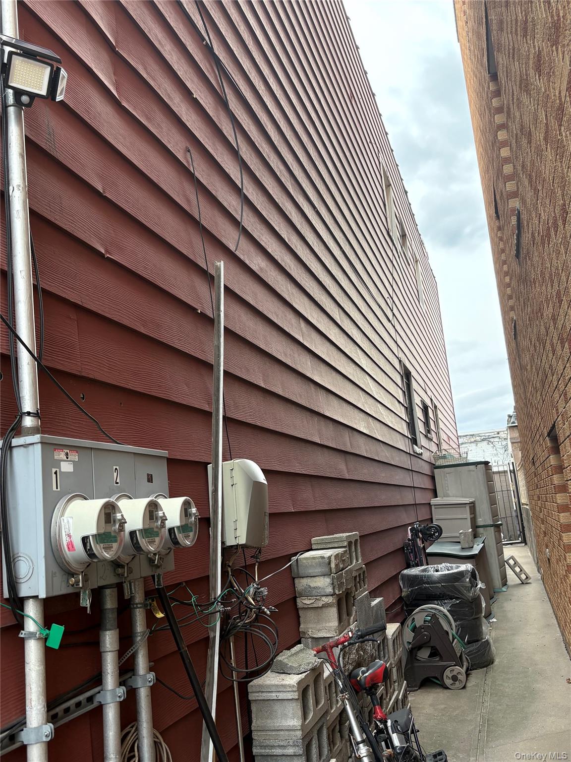 #6 photo, 48-72 37th Street, Long Island City , NY 11101