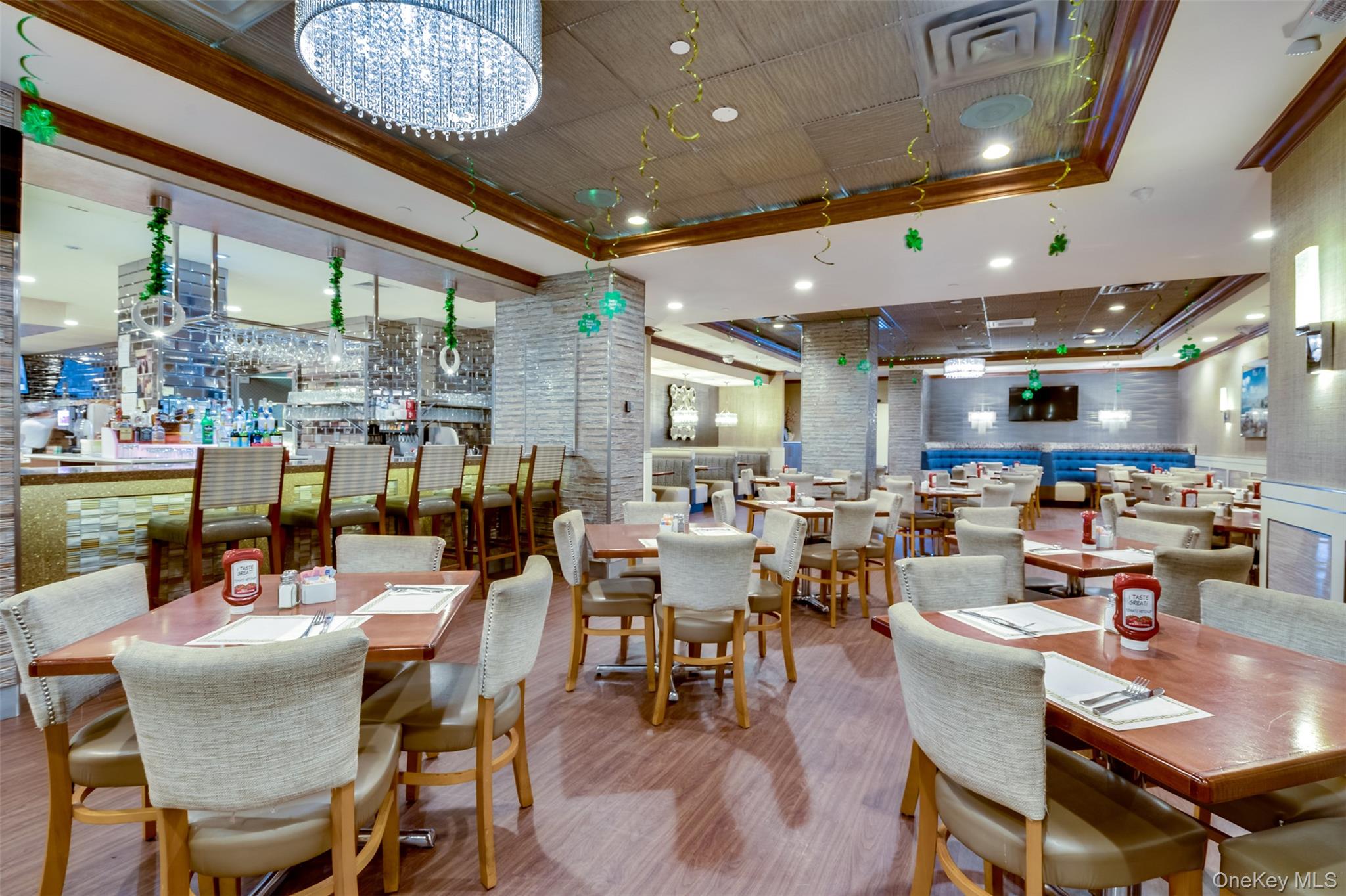 #18 photo, 27110 Grand Central Parkway, Floral Park , NY 11005